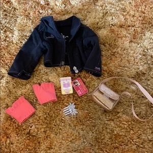 American Girl of The Year Isabelle’s Accessories